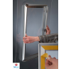Porte visuel pour vitrine