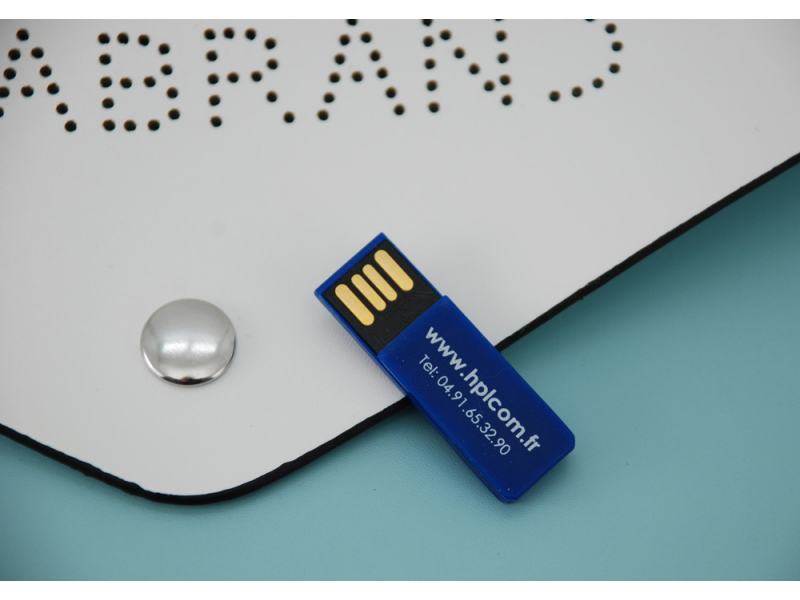 Cle usb mini clip - Plastique injecté - Cles USB - Clés USB personnalisées  - HPL Com